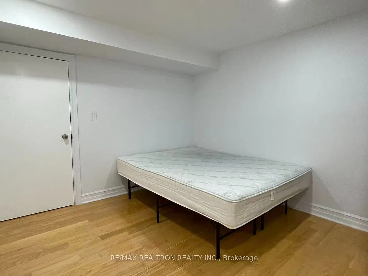 1 bed, $700 — Photo 4