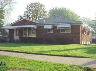 24724 Melody Ln, Warren, MI 48089