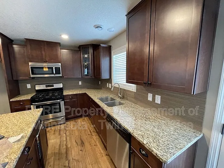 9987 5th Street Ln N — Photo 7