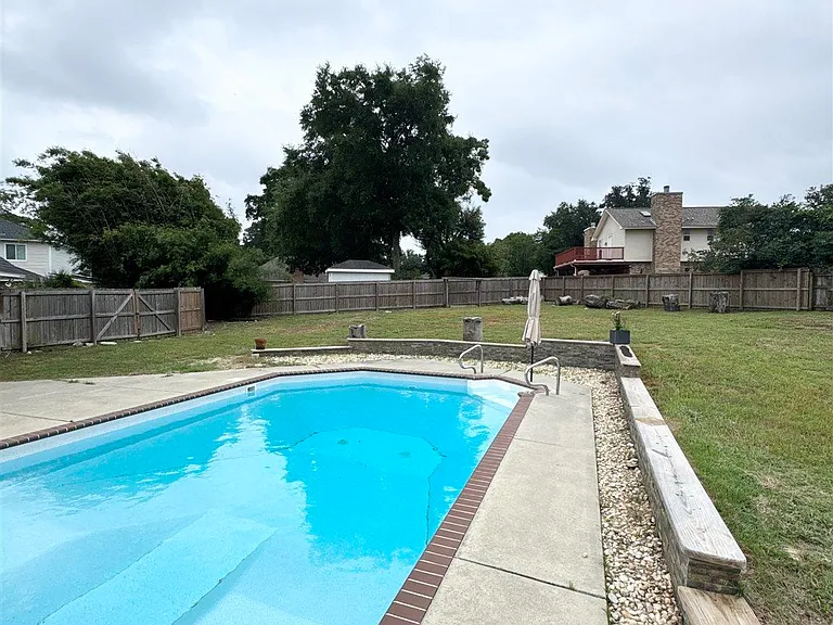 3019 Keats Dr — Photo 44