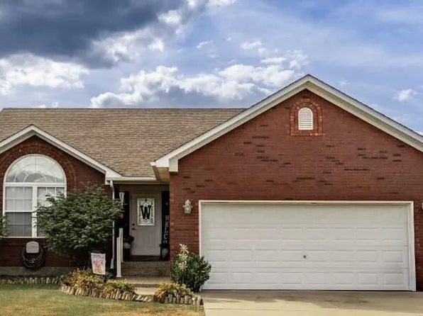 317 Madison Rae Blvd, Shepherdsville, KY 40165