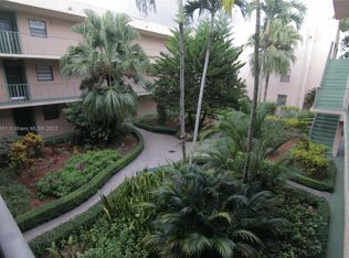 10525 SW 112th Ave APT 216, Miami, FL 33176