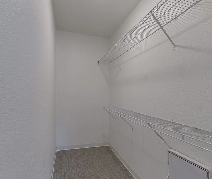 Liberty Gardens Apartments — Photo 41