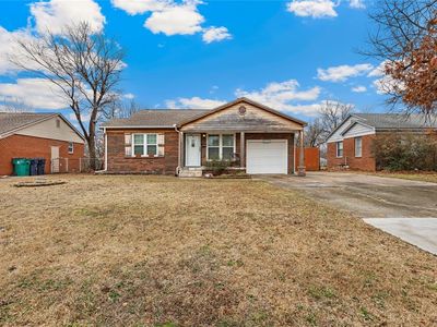 2748 Lancaster Ln, Oklahoma City, OK, 73116