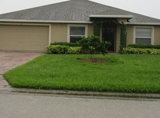 110 Majestic Gardens Ct, Winter Haven, FL 33880