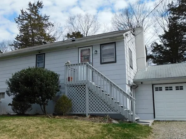 381 Bennetts Farm Road, Ridgefield, CT 06877