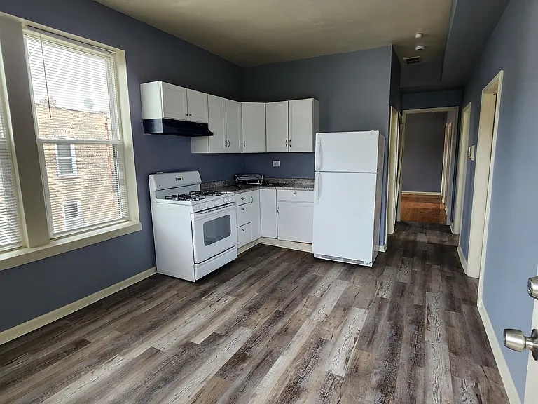 1650 S Saint Louis Ave #1R — Photo 16