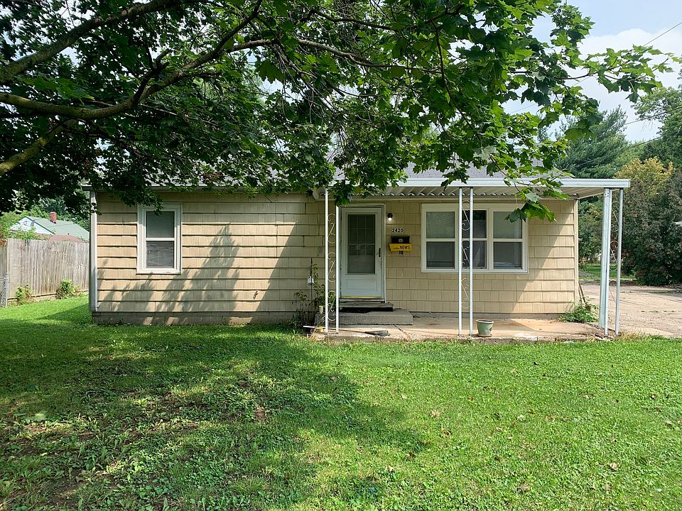 2nd image of 2420 Finley Ave