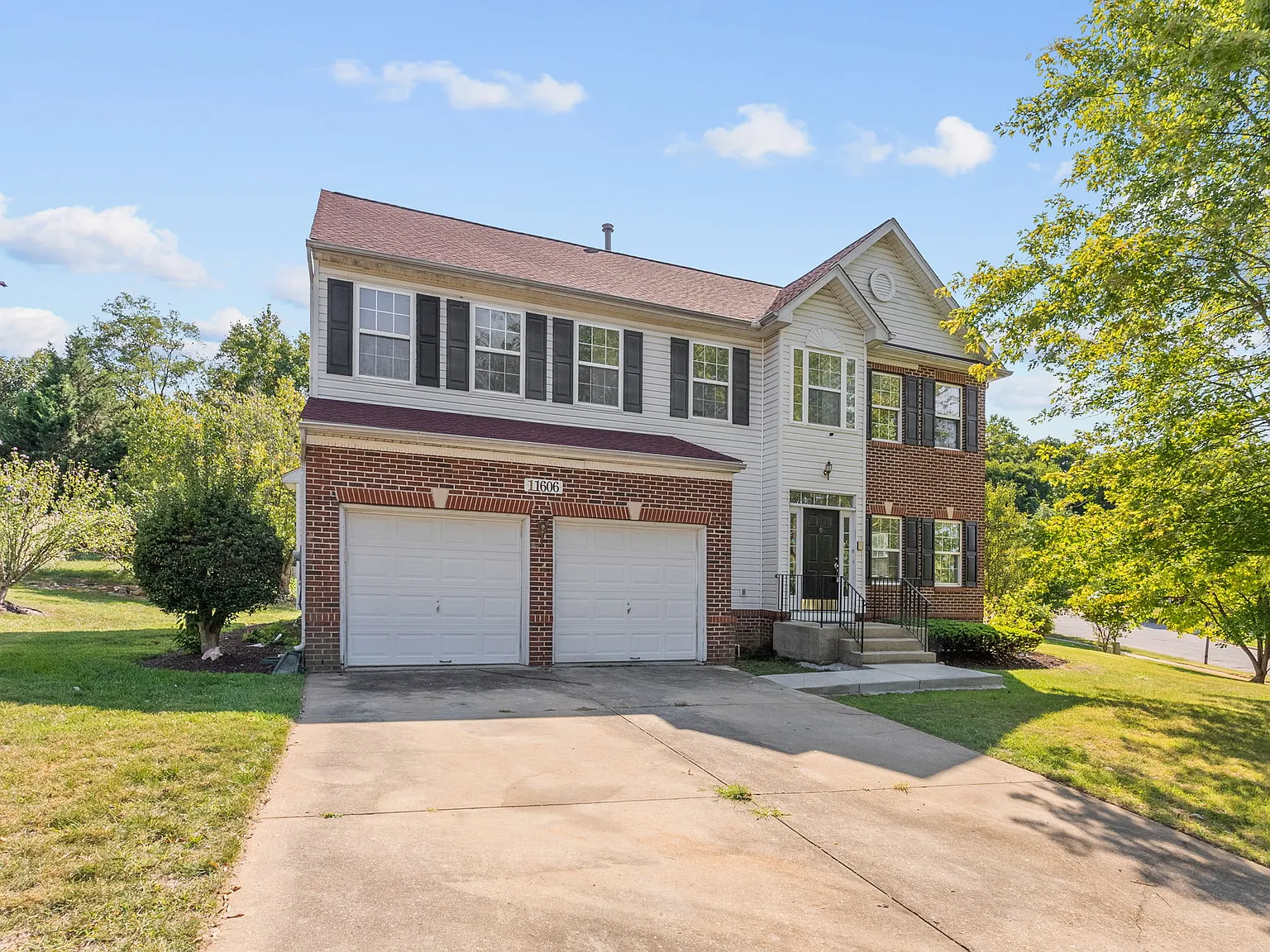 4 bed, 3.5 bath, 3000 sqft, $4,500 — Photo 3