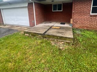 1108 Pam Dr, Chesterton, IN 46304