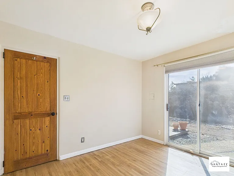 204 Solana Dr — Photo 12