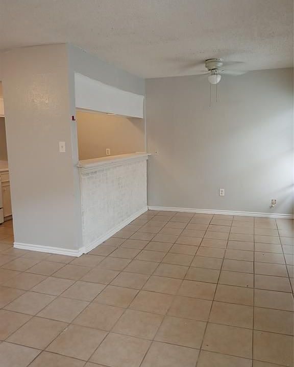 1st image of 1125 Ann St APT 6