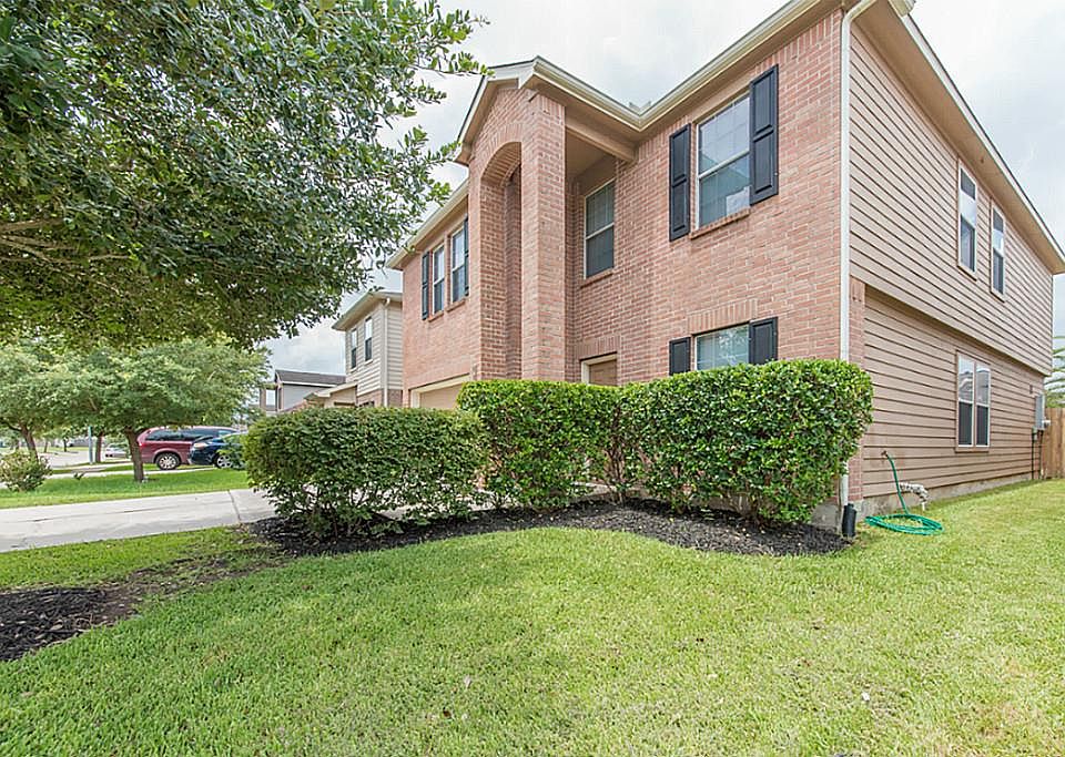 1st image of 9231 Delmont Park Ln
