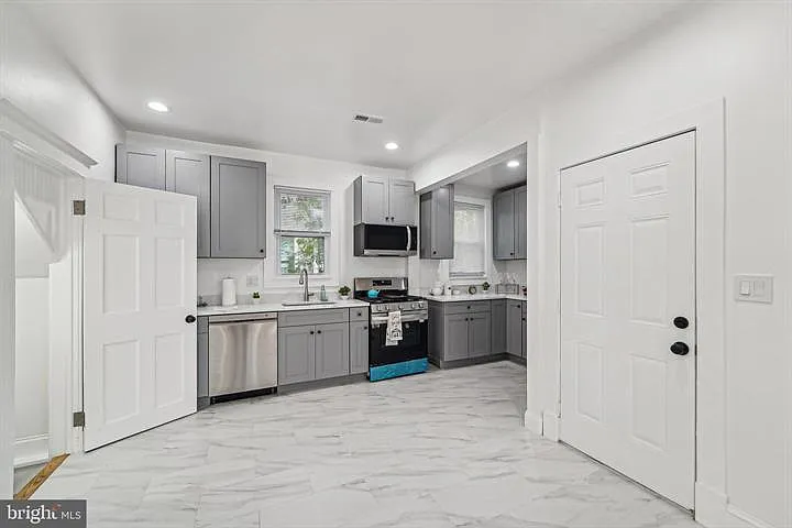 3911 Chatham Rd — Photo 15