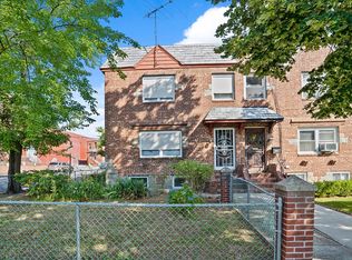 8301 Doran Ave, Ridgewood, NY 11385