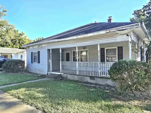 603 Pear St, Carterville, IL 62918