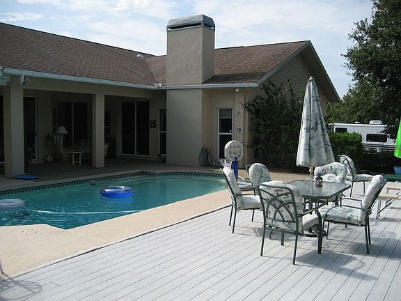 heated pool w large deck