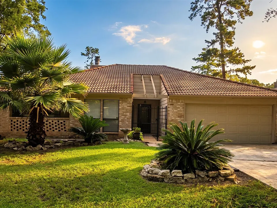 12018 Meadowview Dr