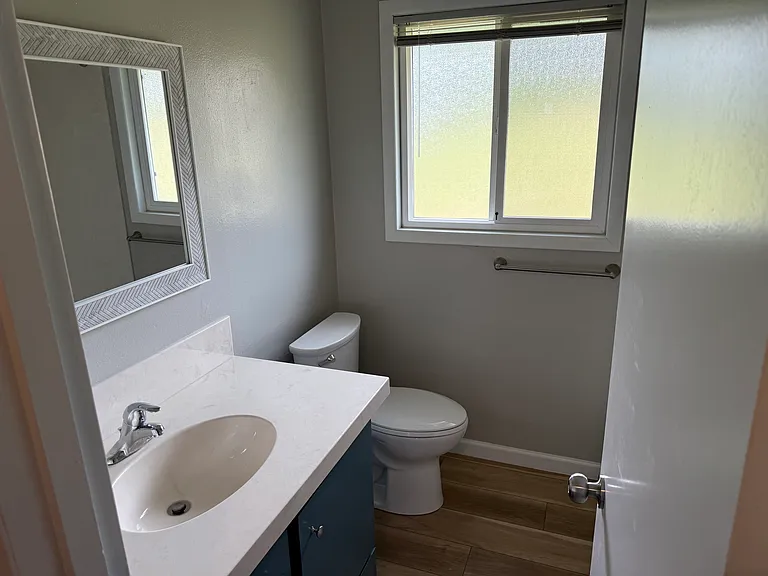 679 McKinley Ave — Photo 12