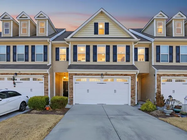 128 Wembley Dr, Clayton, NC 27527