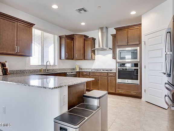5th image of 28340 N 132nd Ave