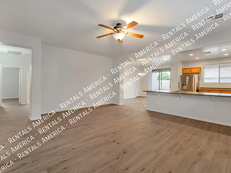 1278 W Stephanie Ln — Photo 3