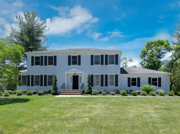 6 Dana Ct, South Brunswick Twp., NJ 08540
