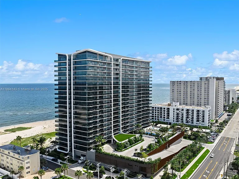 900 N Ocean Blvd #1005 — Photo 60