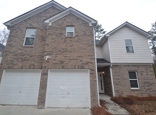 3525 Creekview Dr, Union City, GA 30291