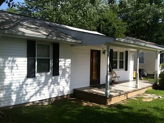 5th image of 2622 Waverly St