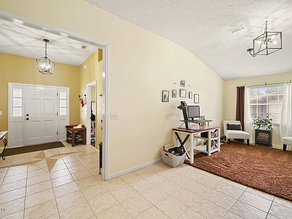 3rd image of 12576 GLAMDRING Court
