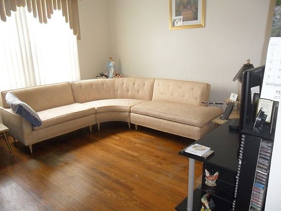 3rd image of 2517 N 75th Ave