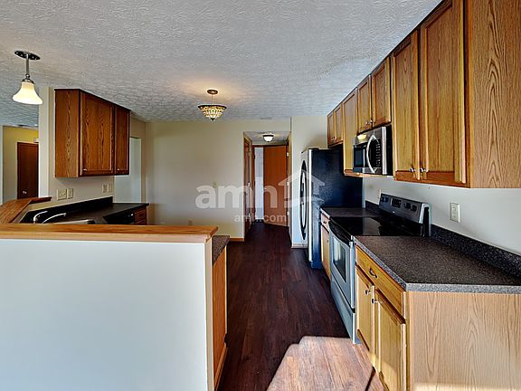 3rd image of 5793 Brinkwater Blvd