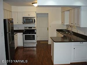 4th image of 1503 Chenaur Dr