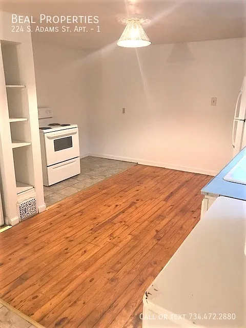 2 bed, 850 sqft, $1,575 — Photo 4
