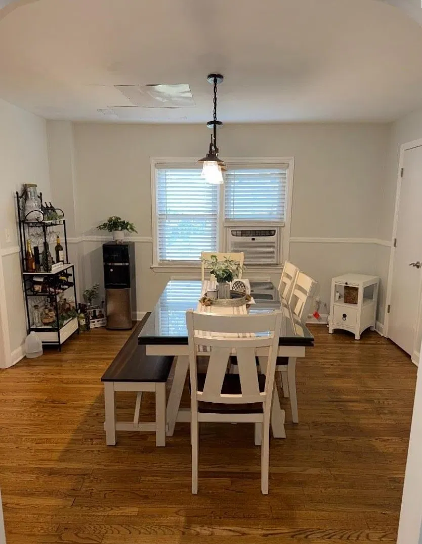 2 bed, 2200 sqft, $3,300 — Photo 3