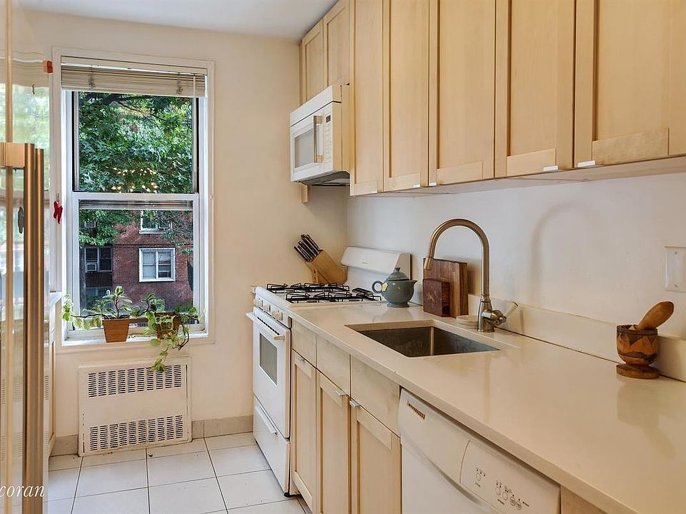 2nd image of 1160 Ocean Ave APT 2G