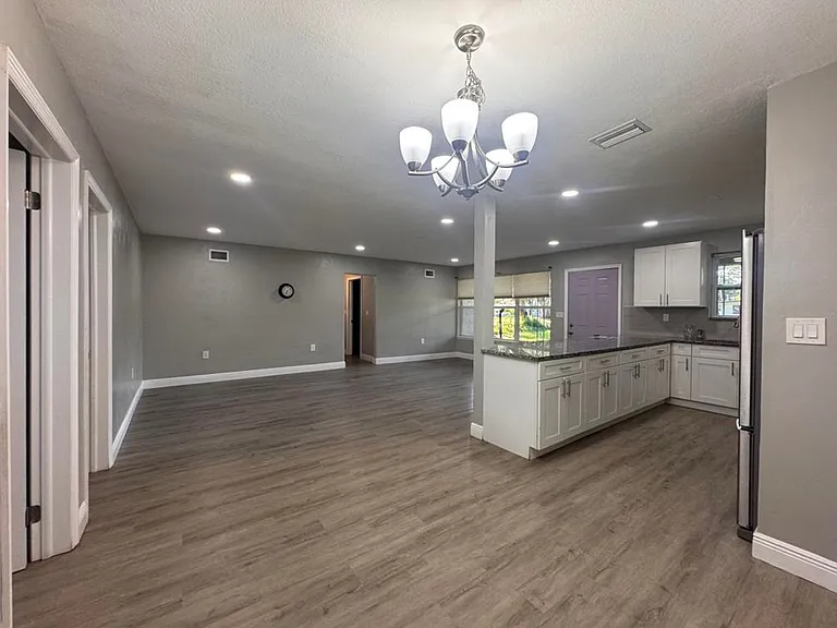 603 Ridge Blvd — Photo 6