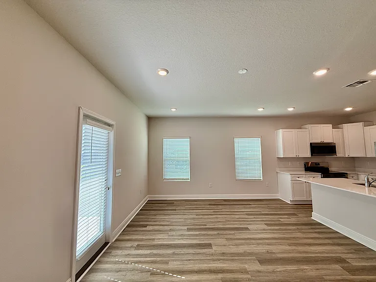 4067 Pendragon Cir — Photo 6