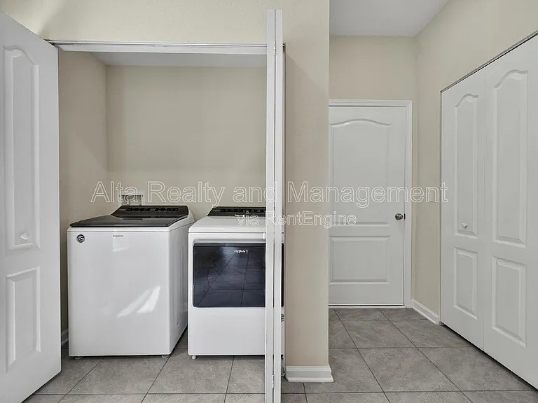 7759 Legacy Trl — Photo 13