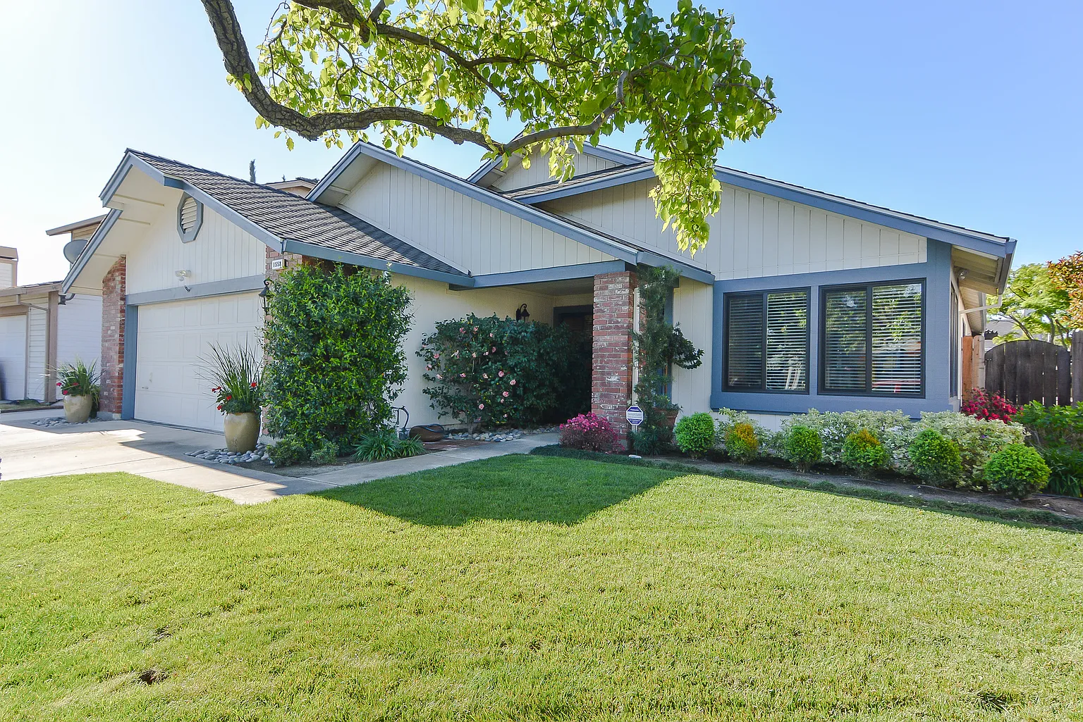 1558 Pete Ct photo 1
