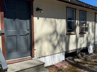 911 S Florida Ave, Deland, FL 32720