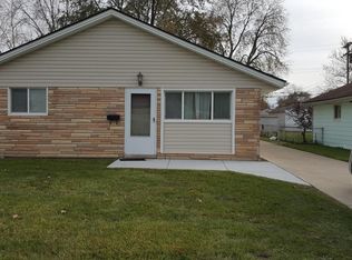 8045 Katherine St, Taylor, MI 48180