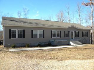 1037 Tummins Rd, Mc Ewen, TN 37101