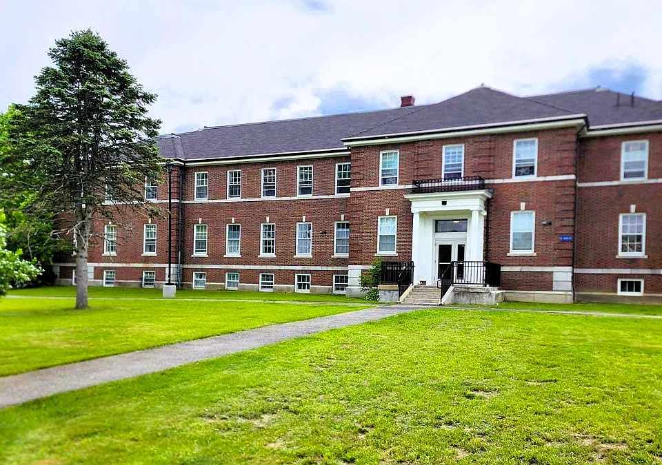 26 Mary St #204