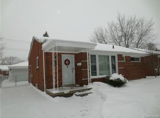 8527 Salem Ln, Dearborn Heights, MI 48127