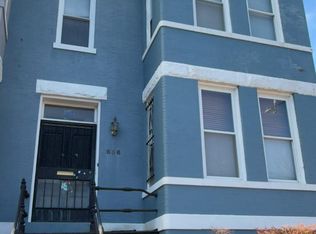 656 6th St NE, Washington, DC 20002