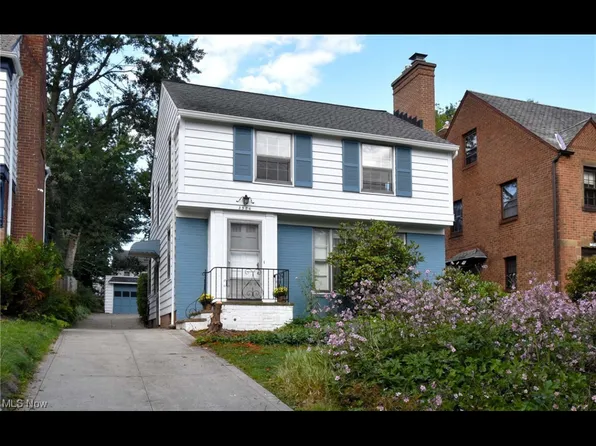 3586 Glencairn Rd, Shaker Heights, OH 44122
