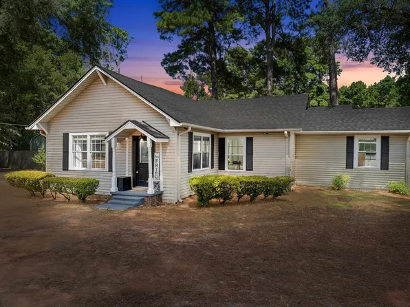 17881 Fm 31, Elysian Fields, TX 75642