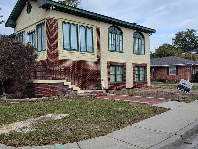133 Hopkins Blvd — Photo 9